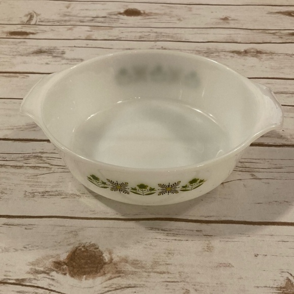 Vintage Anchor Hocking Fire King 1.5 Quart Casserole Dish Meadow Green Pattern